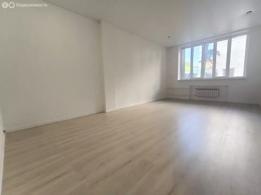 Квартира-студия: Люберцы, Октябрьский проспект, 403 (41.7 м) - Фото 1