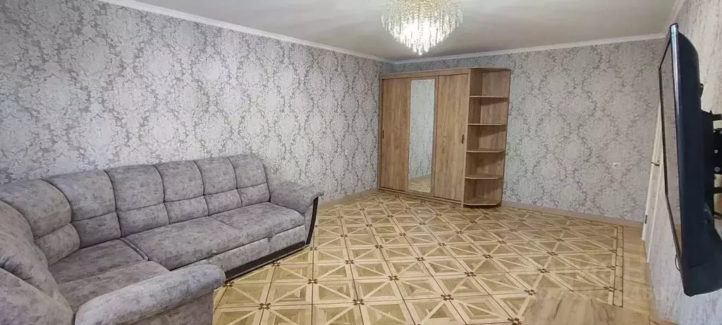 2-к кв. Ставропольский край, Ставрополь ул. Дзержинского, 152 (72.0 м) - Фото 1