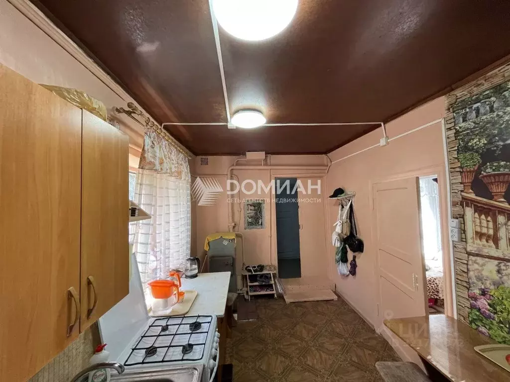 Дом в Ростовская область, Новочеркасск ул. Фрунзе, 137 (50 м) - Фото 1