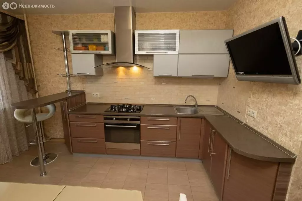 2-комнатная квартира: Тверь, улица Луначарского, 32 (75.8 м) - Фото 1