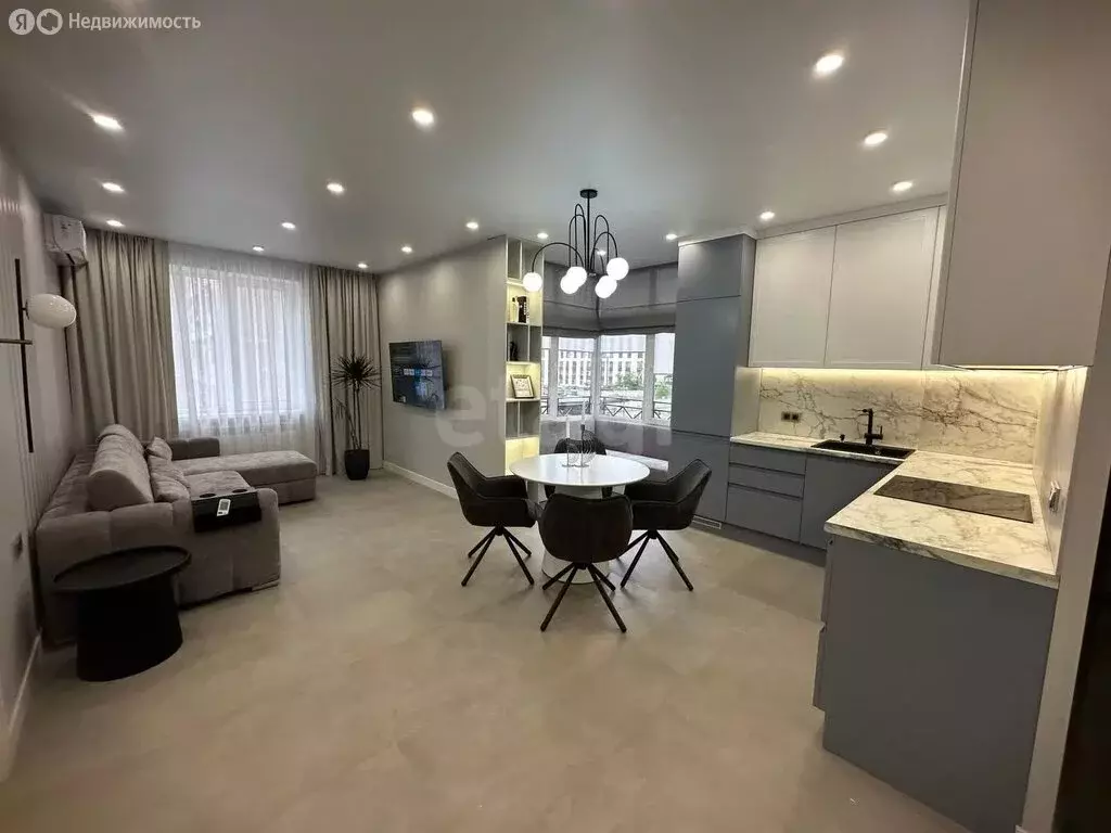 1-комнатная квартира: Владикавказ, улица Астана Кесаева, 44Вк3 (63 м) - Фото 0