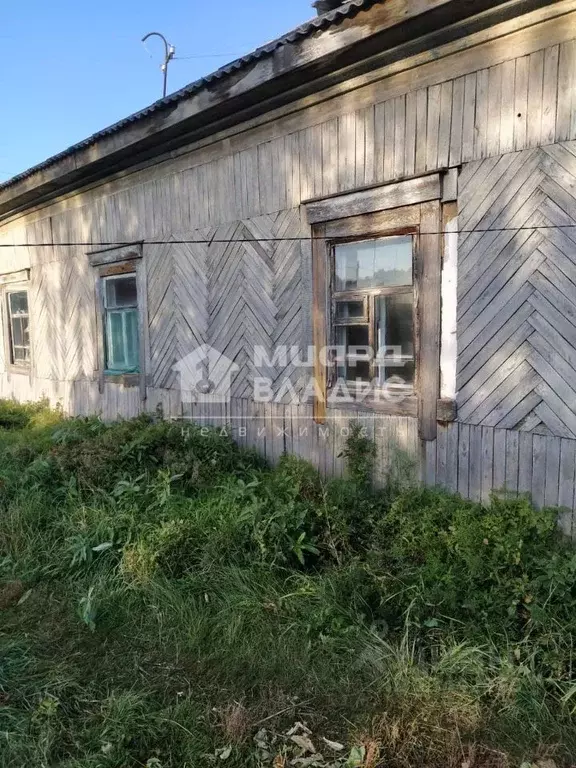 Дом в Омская область, Марьяновский район, Шараповское с/пос, д. ... - Фото 0