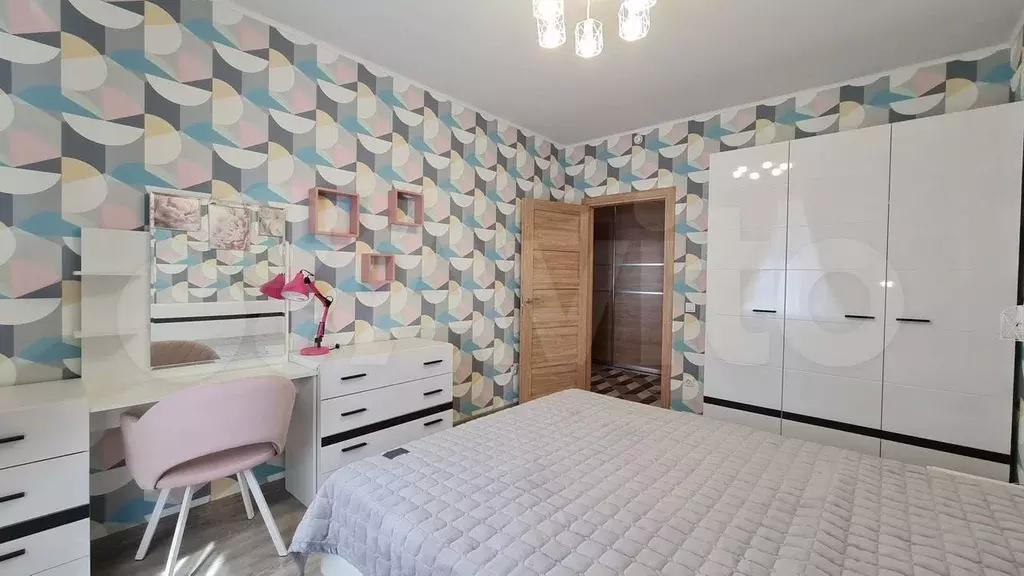 3-к. квартира, 60 м, 5/26 эт. - Фото 0