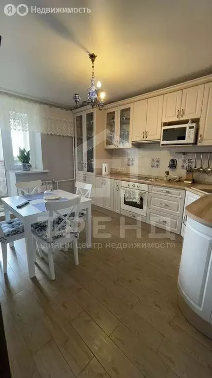 2-комнатная квартира: Тосно, улица Блинникова, 6 (54.4 м) - Фото 0