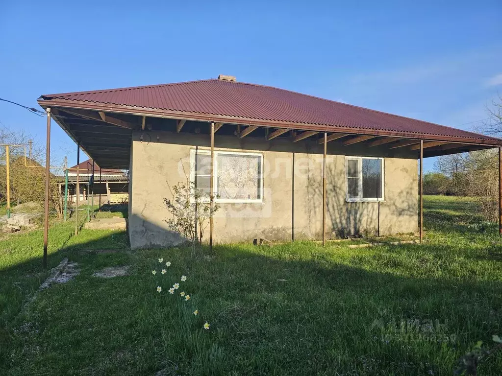 Дом в Краснодарский край, Абинский район, Ахтырское городское ... - Фото 0