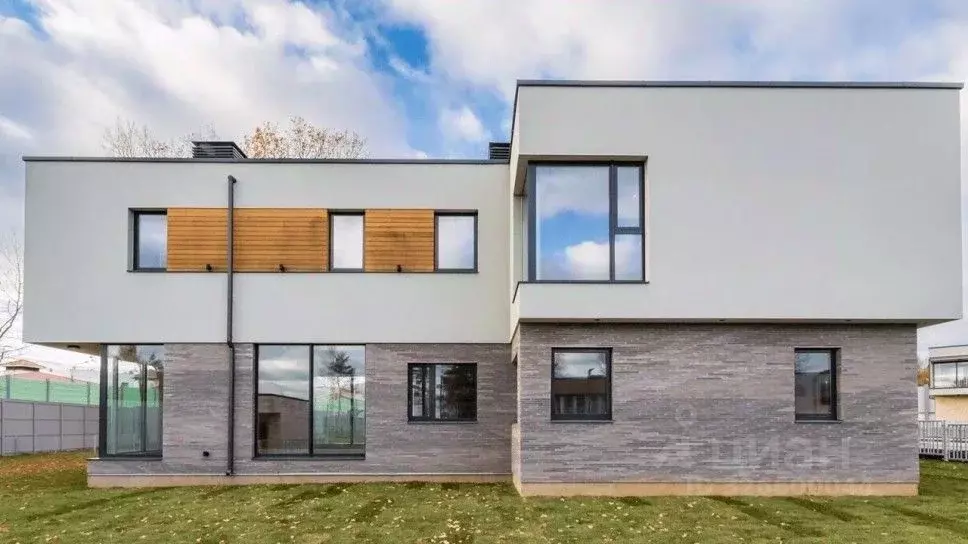 Коттедж в Московская область, Одинцовский городской округ, д. Зайцево  ... - Фото 2