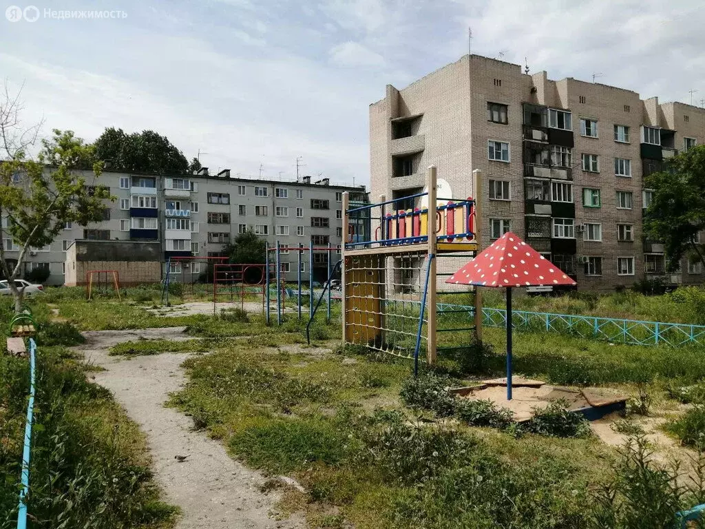 1-комнатная квартира: Сызрань, посёлок Строитель, улица Баженова, 5 ... - Фото 1
