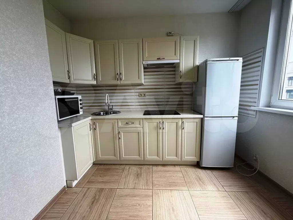 2-к. квартира, 54 м, 6/10 эт. - Фото 0