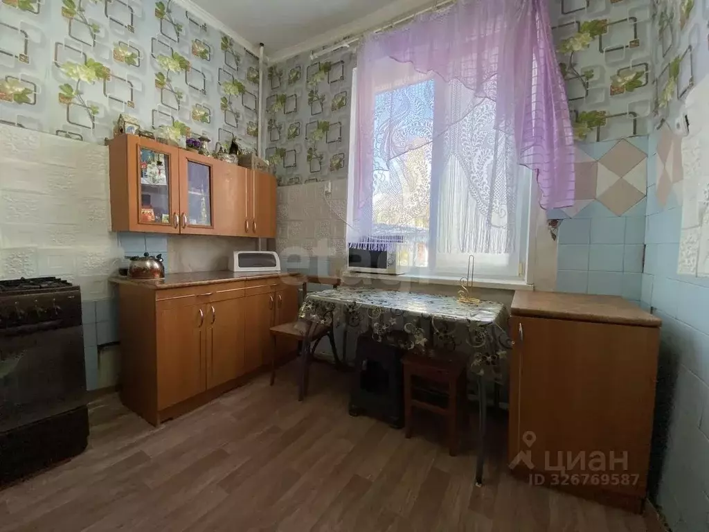 3-к кв. Саратовская область, Энгельс муниципальное образование, ... - Фото 1