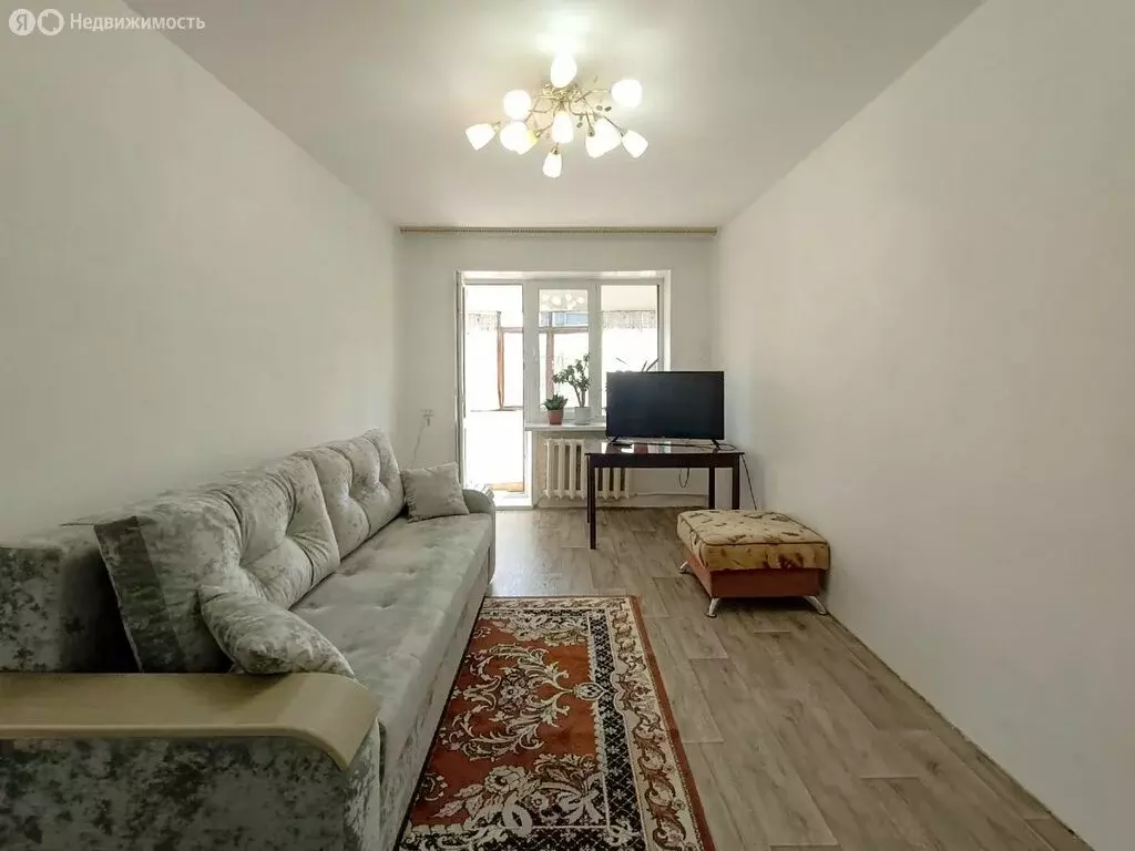 2-комнатная квартира: Новокуйбышевск, улица Гагарина, 9 (42.9 м) - Фото 1