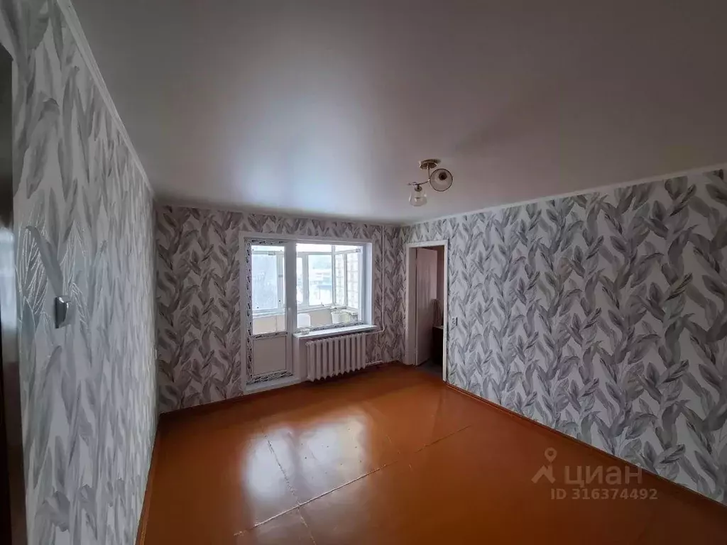 2-к кв. Самарская область, Сызрань Московская ул., 13А (37.2 м) - Фото 0
