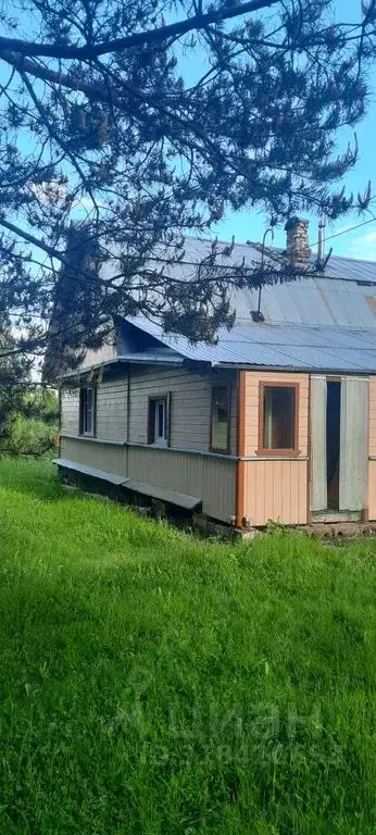 Дом в Псковская область, Стругокрасненский район, д. Гаврилова Гора 7А ... - Фото 0