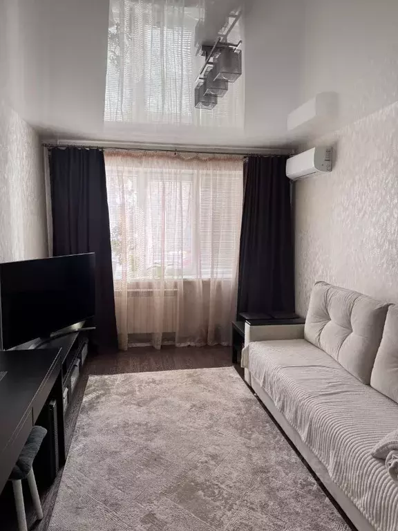 1-к кв. Волгоградская область, Волгоград ул. Петра Гончарова, 10 (32.1 ... - Фото 1