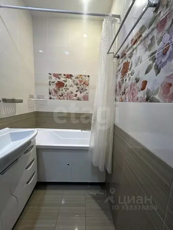 1-к кв. Тульская область, Тула просп. Ленина, 130 (40.4 м) - Фото 2