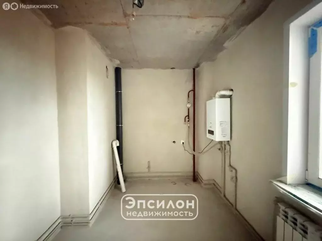 3-комнатная квартира: Курск, 2-я Агрегатная улица, 57А (74.21 м) - Фото 2