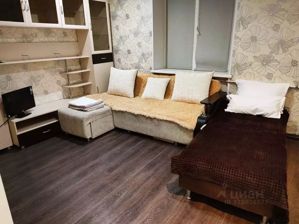 2-к кв. Челябинская область, Челябинск ул. Жукова, 21 (42.0 м) - Фото 1