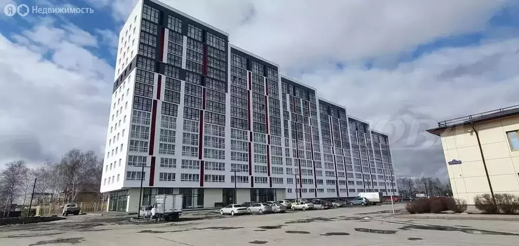 1-комнатная квартира: Тюмень, проезд Воронинские Горки, 99Б (40 м) - Фото 0
