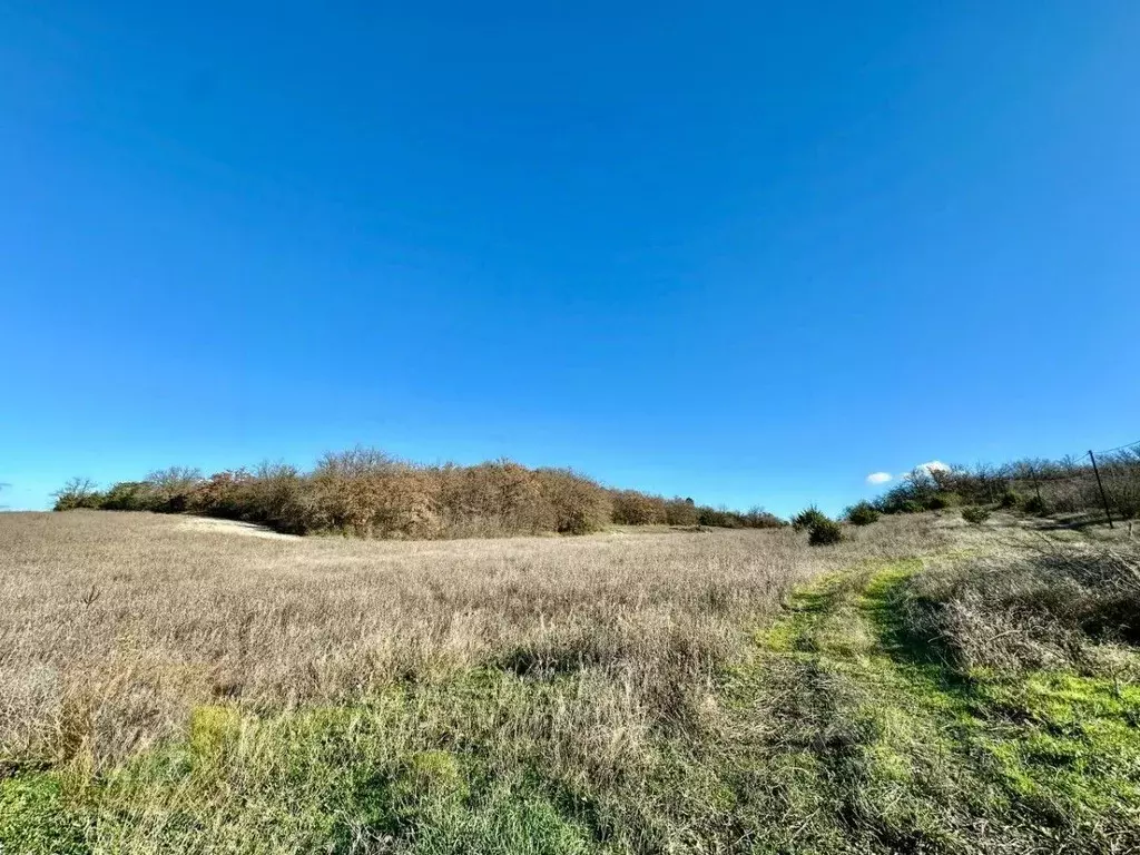Участок в Крым, Бахчисарайский район, с. Красный Мак  (102.0 сот.) - Фото 1