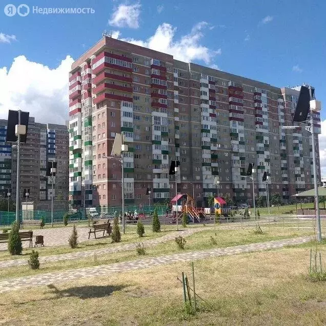 3-комнатная квартира: Ставрополь, улица Доваторцев, 90к1 (90 м) - Фото 0
