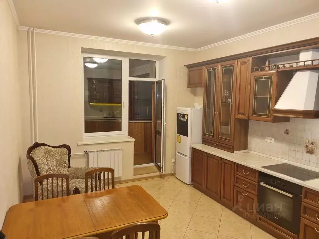 2-к кв. Московская область, Одинцово ул. Чикина, 12 (83.0 м) - Фото 1