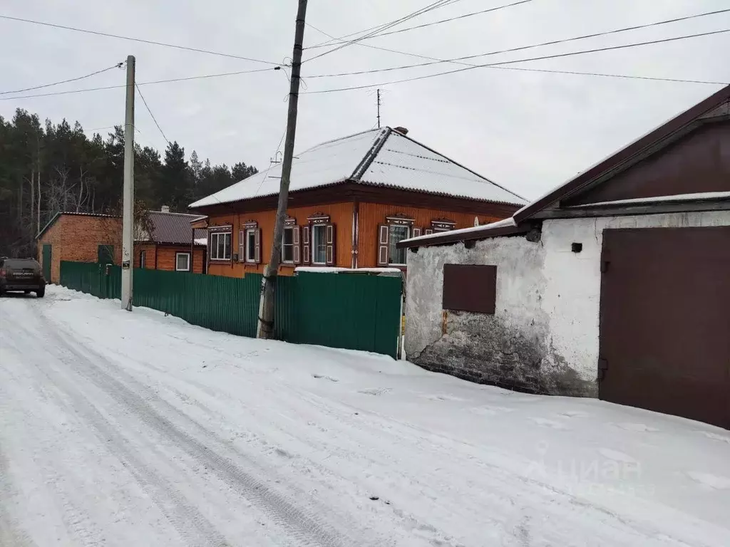 Дом в Кемеровская область, Киселевск Прямоугольная ул., 51 (88 м) - Фото 1