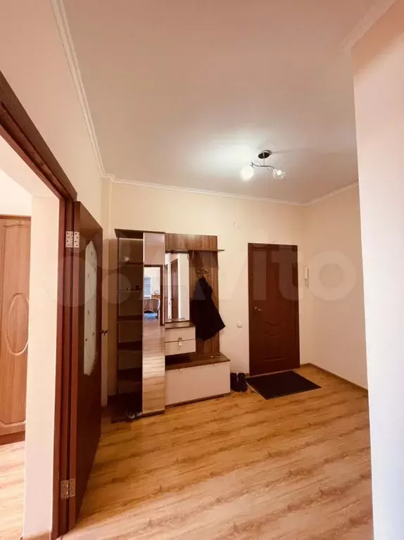 3-к. квартира, 90 м, 5/7 эт. - Фото 0