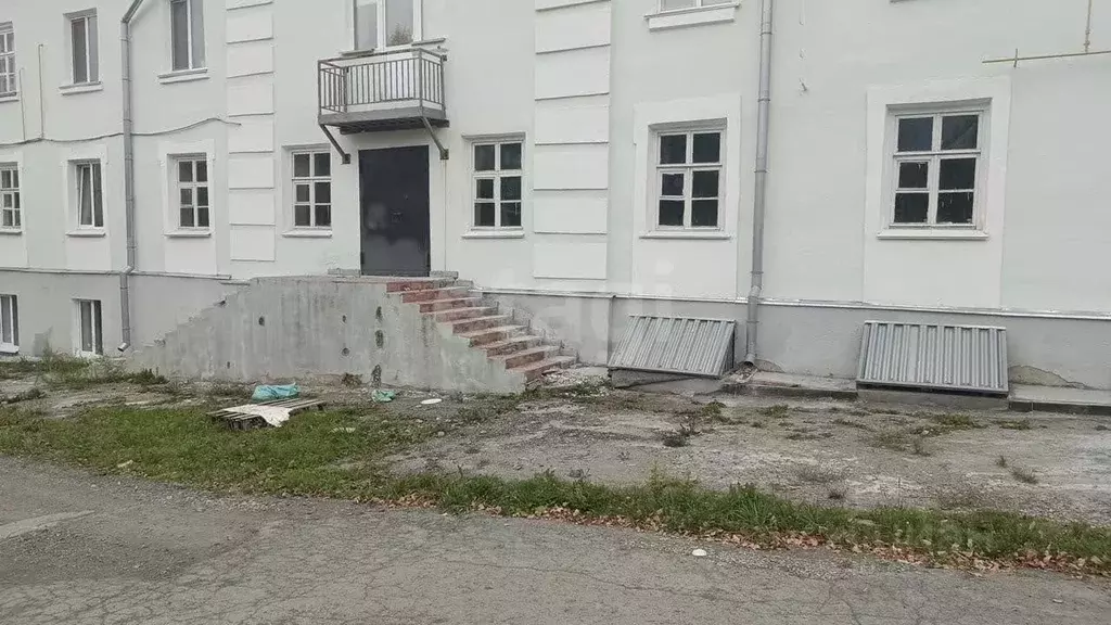 Торговая площадь в Свердловская область, Кушва Центральная ул., 2А (80 ... - Фото 1