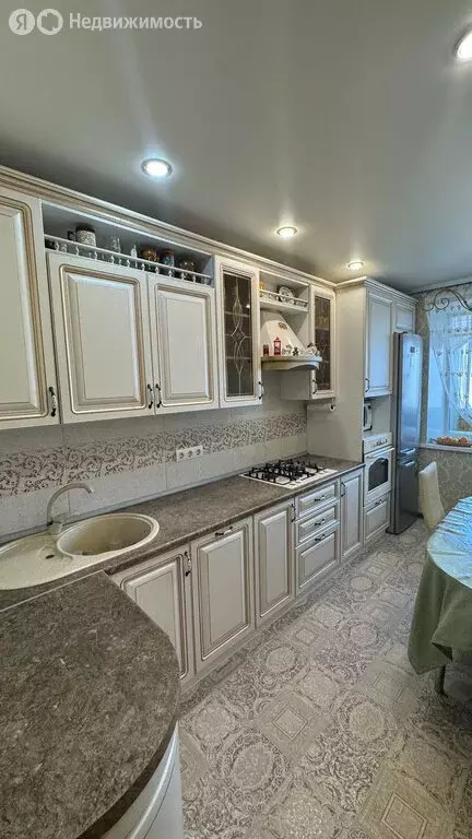 4-комнатная квартира: Октябрьский, 35-й микрорайон, 22 (78.1 м) - Фото 1