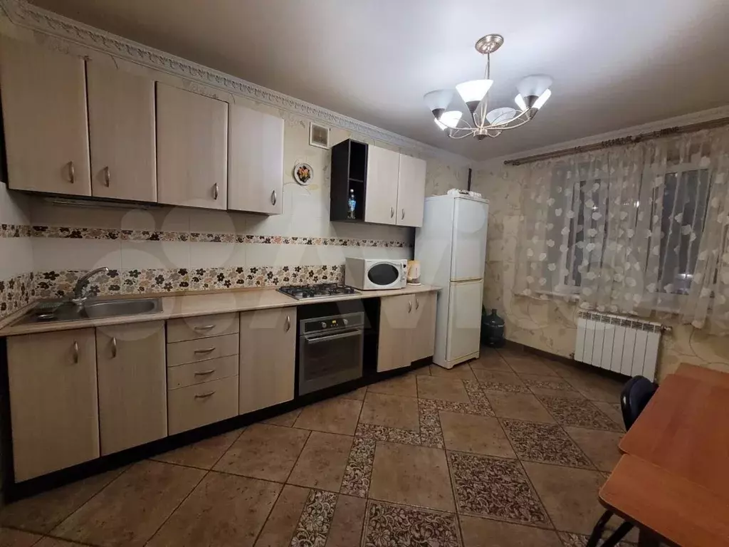 3-к. квартира, 85м, 5/9эт. - Фото 0