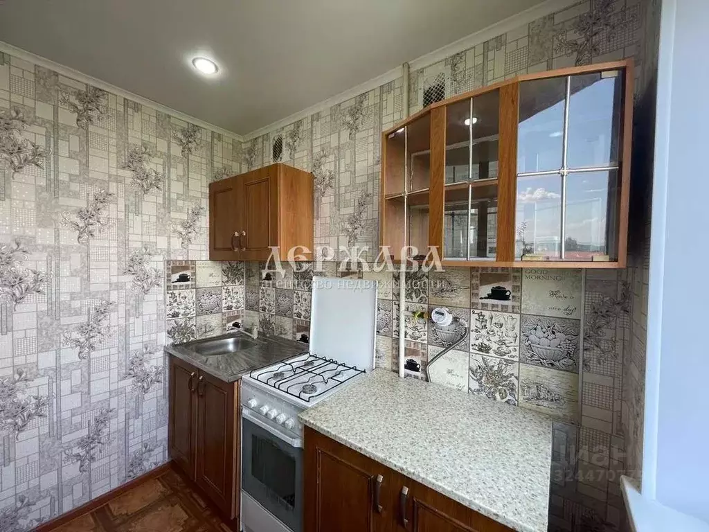 2-к кв. Белгородская область, Старый Оскол ул. Хмелева, 1 (44.0 м) - Фото 2