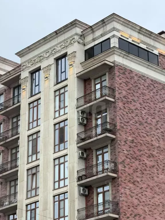 2-к кв. Дагестан, Махачкала ул. Азиза Алиева, 8 (63.0 м) - Фото 1