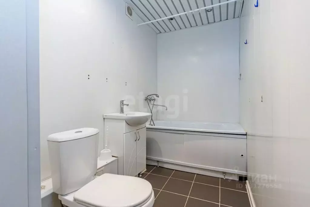 1-к кв. Тюменская область, Тюмень ул. Новоселов, 12к1 (32.9 м) - Фото 1