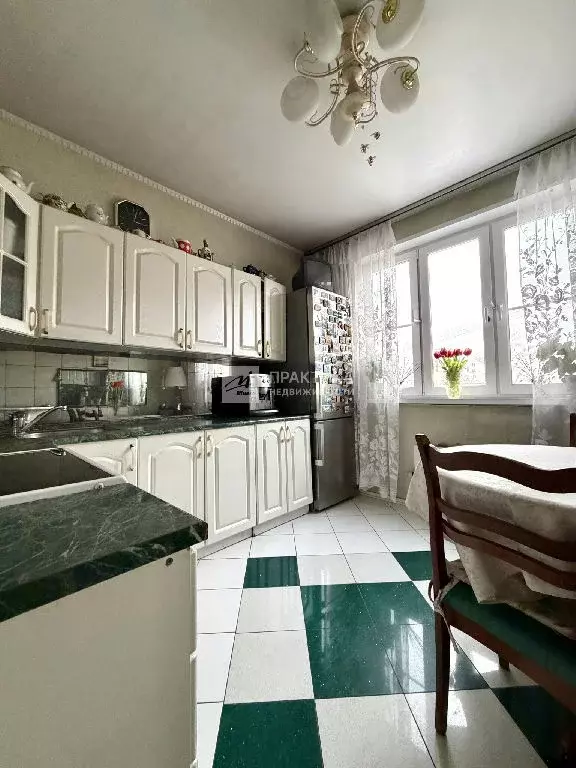 Продается 3-комнатная квартира - Фото 2