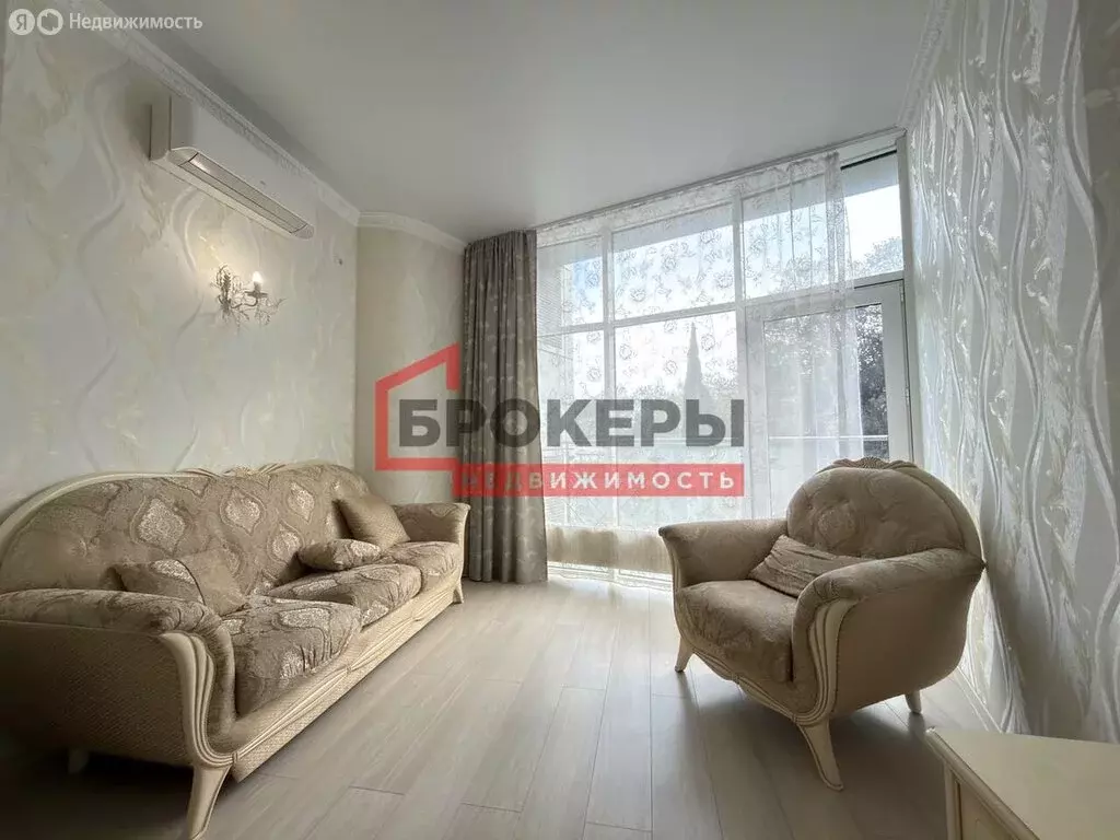 3-комнатная квартира: Ялта, улица К. Маркса, 18А (90 м) - Фото 1