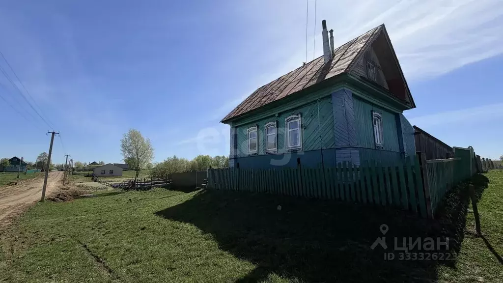 Дом в Башкортостан, Бураевский район, Бадраковский сельсовет, д. ... - Фото 1