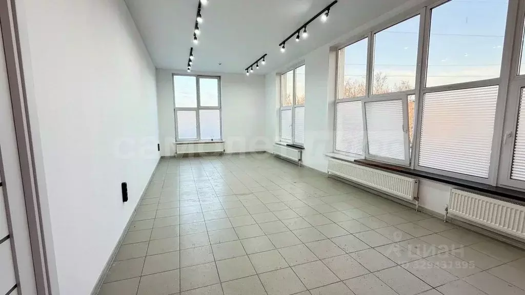 Помещение свободного назначения в Московская область, Наро-Фоминск ул. ... - Фото 1