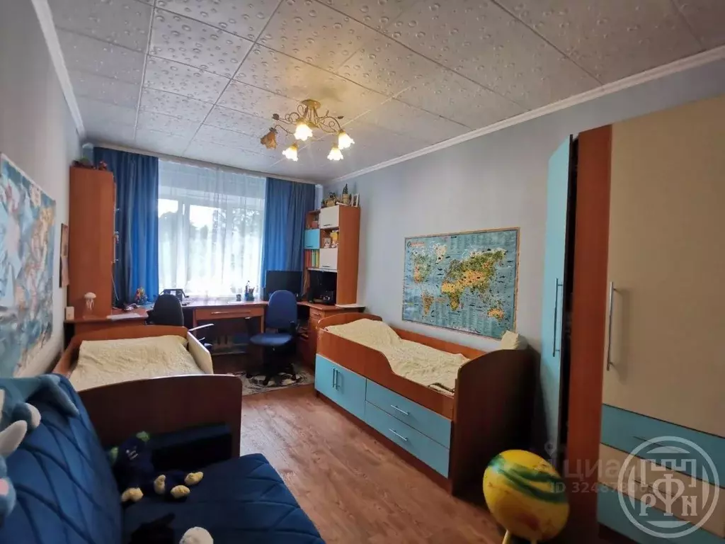 2-к кв. Ленинградская область, Луга ул. Дмитриева, 70А (45.7 м) - Фото 1