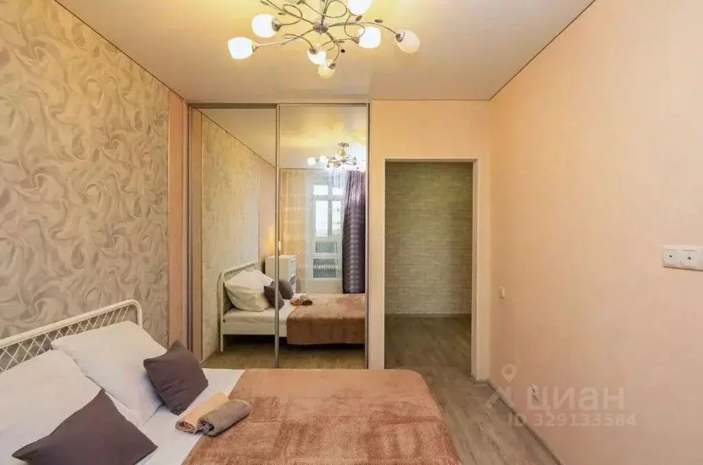 1-к кв. Тюменская область, Тюмень ул. Тимофея Чаркова, 81к2 (35.0 м) - Фото 2