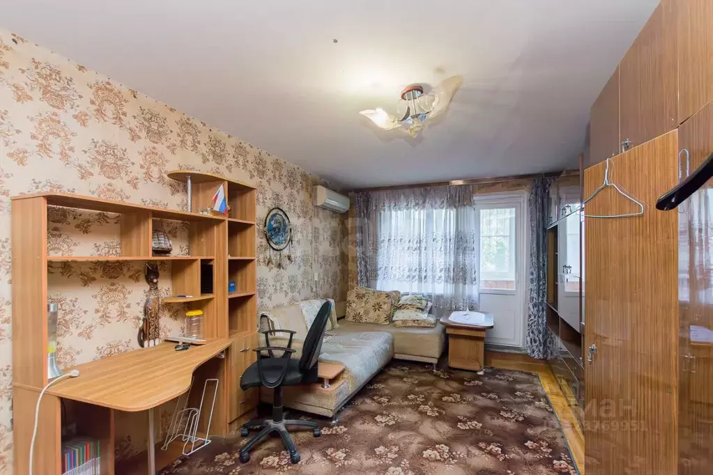 2-к кв. Краснодарский край, Краснодар Ставропольская ул., 168 (54.5 м) - Фото 1