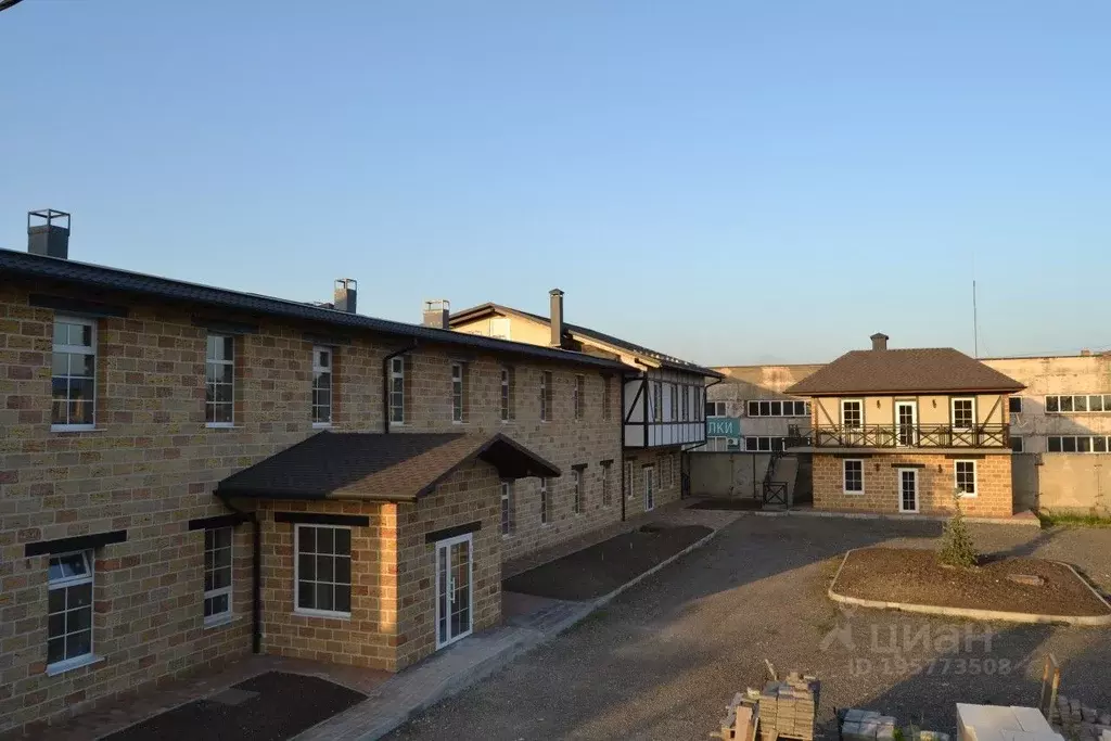 Помещение свободного назначения в Краснодарский край, Крымск Бригадная ... - Фото 2