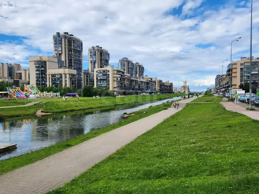 3-комнатная квартира: Санкт-Петербург, улица Адмирала Черокова, 18к3 ... - Фото 2