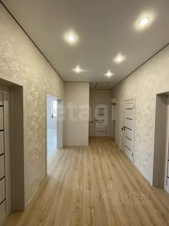 Дом в Белгородская область, Строитель Яковлевский городской округ, ул. ... - Фото 1