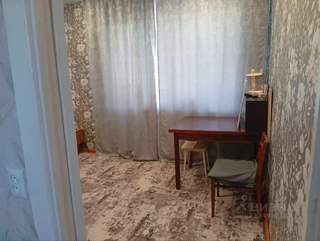 2-к кв. Саратовская область, Саратов Санаторный проезд, 4 (38.0 м) - Фото 2