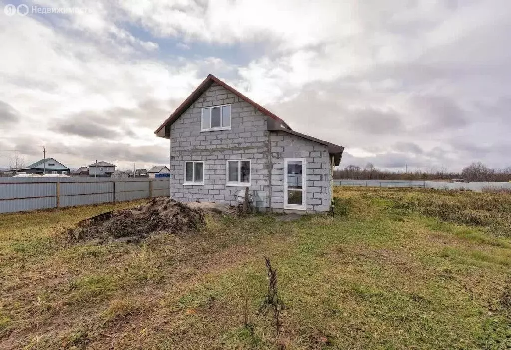 Дом в Красный Восход, Славяновская улица (140 м) - Фото 1