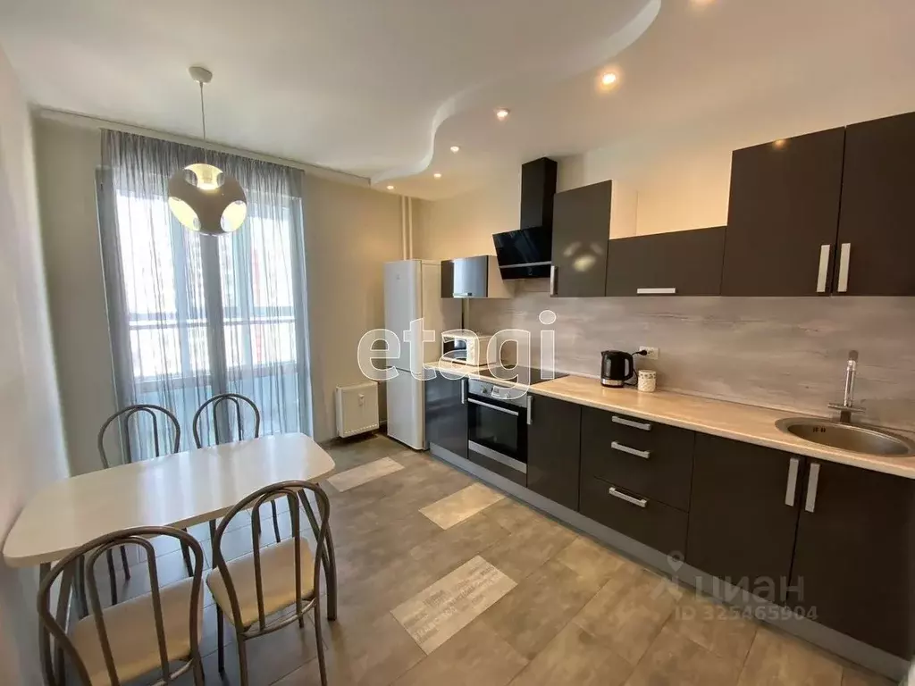 1-к кв. Тюменская область, Тюмень ул. Александра Протозанова, 18к1 ... - Фото 1