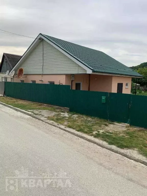 Дом в Краснодарский край, Крымский район, Нижнебаканская ст-ца ул. ... - Фото 0