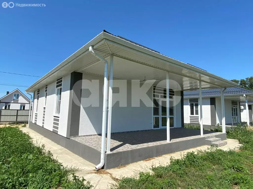 Дом в посёлок Стрелка, Крымская улица (117.5 м) - Фото 1
