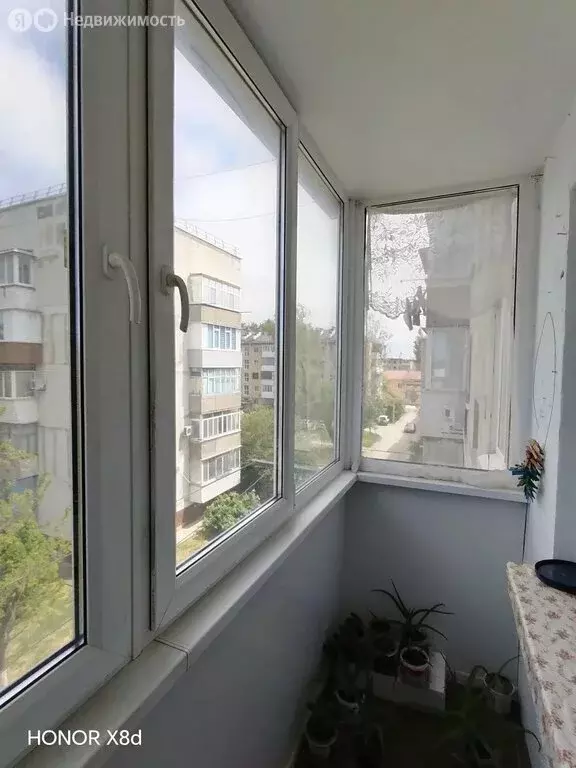 2-комнатная квартира: Керчь, улица Сергея Борзенко (48 м) - Фото 1
