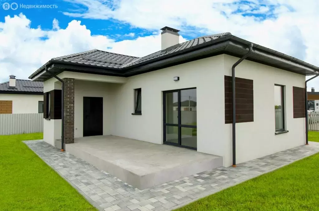 Дом в Калининградская область, Гурьевский муниципальный округ, посёлок ... - Фото 1