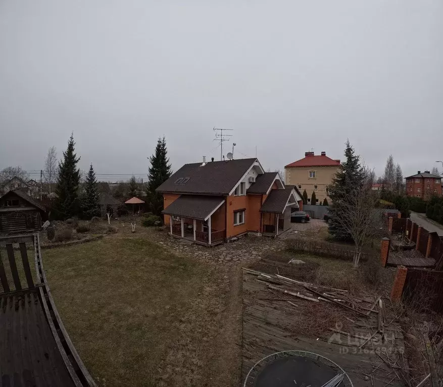 Дом в Санкт-Петербург, Санкт-Петербург, Петергоф Марьино тер., 62 (126 ... - Фото 0